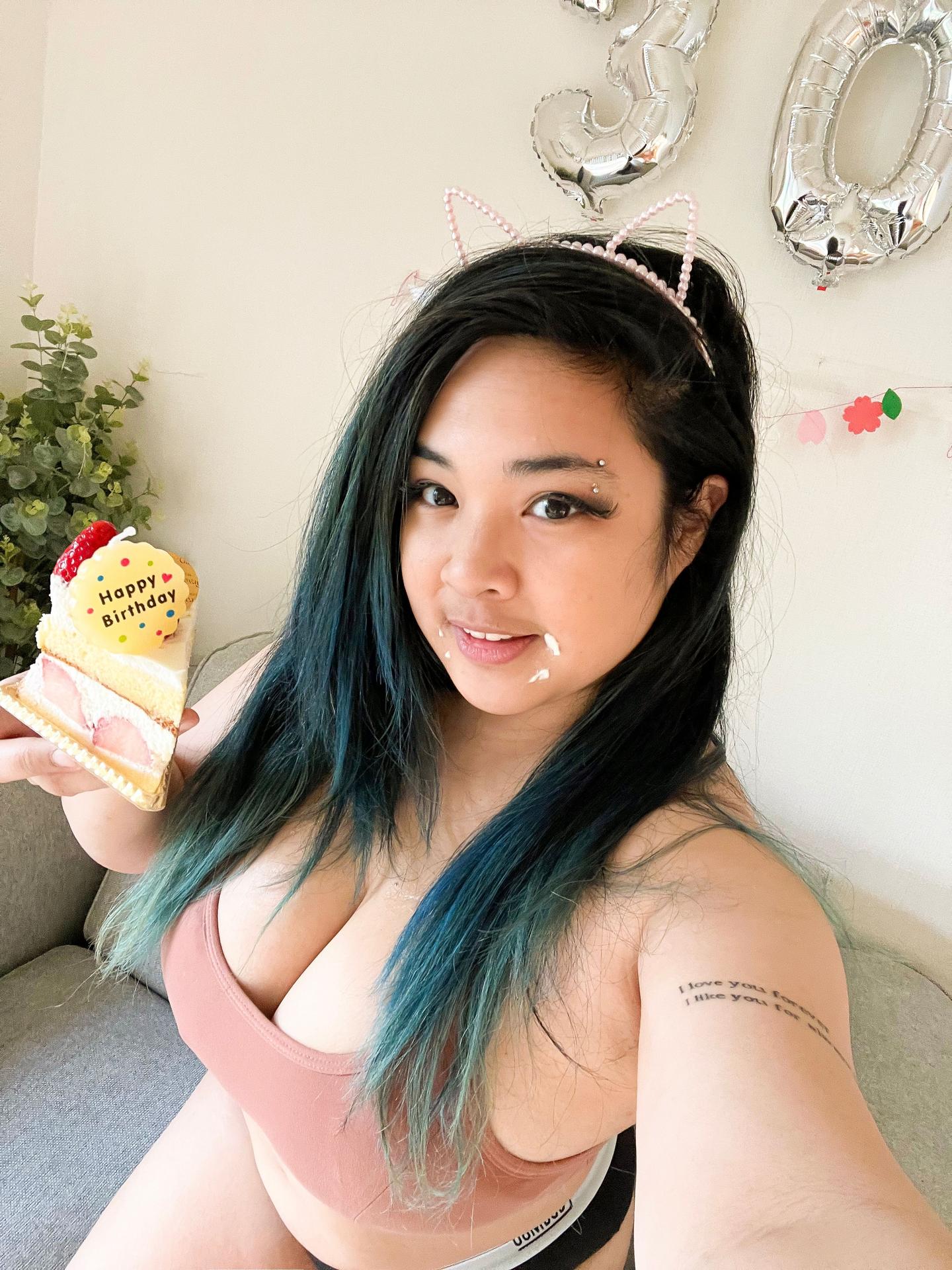 Akidearest / cutelilkitten Nude OnlyFans Leaks 1