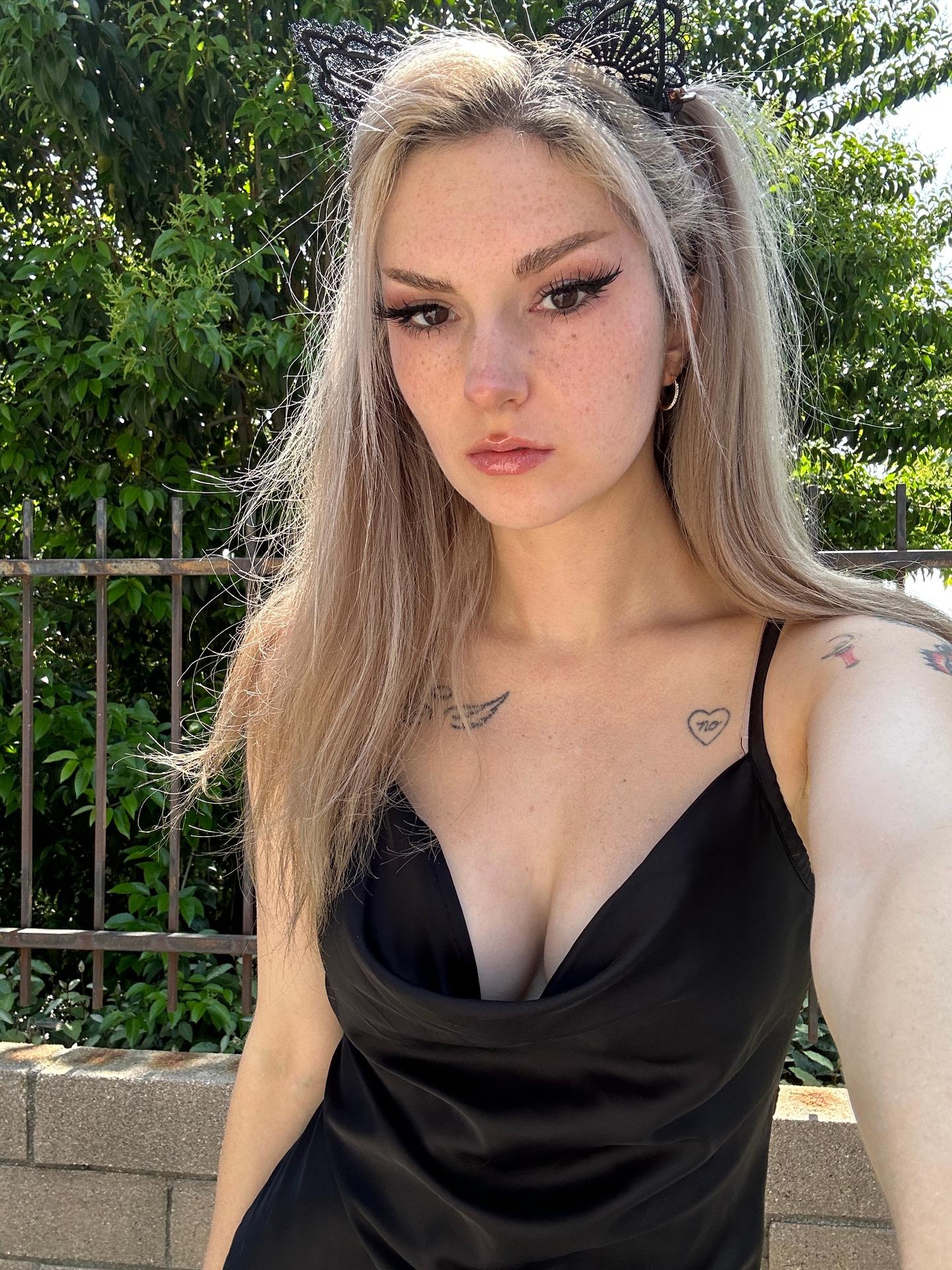 Busy B ASMR / busybasmr Nude Patreon Leaks 1