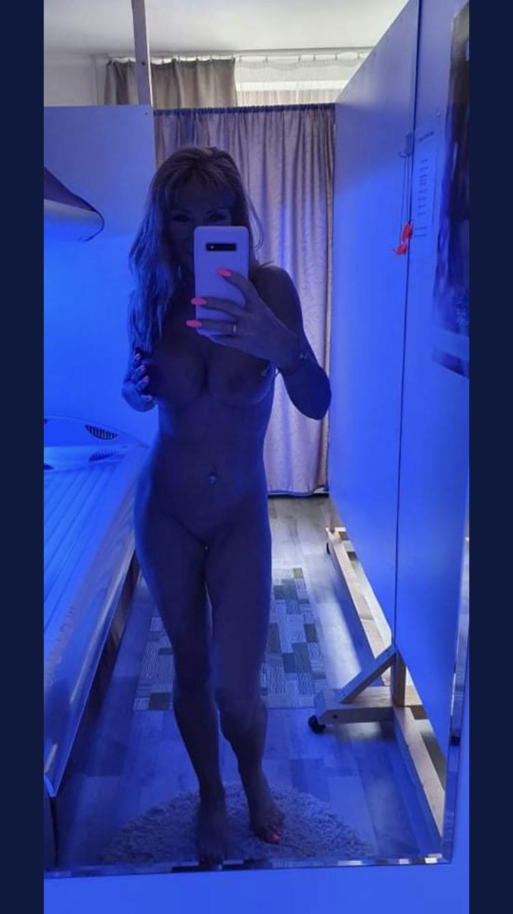 Erika / erikacostell Nude OnlyFans Leaks 1