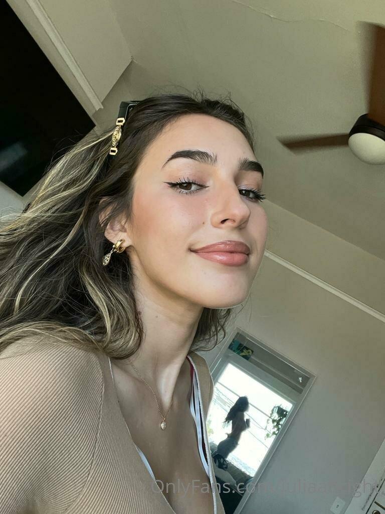 Julia Bright / juliaabright Nude OnlyFans Leaks 1