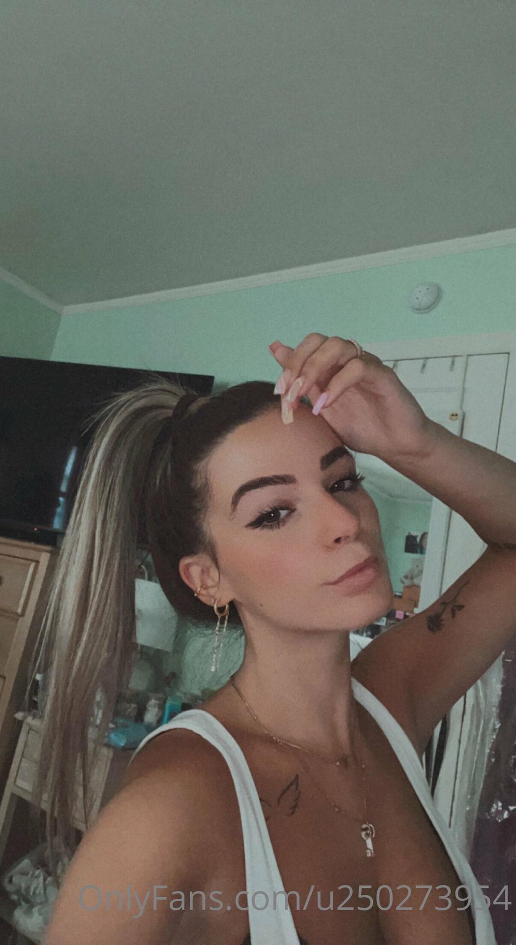 Kaitlyn Krems / Kaitlynkrems / kaitkrems Nude OnlyFans Leaks 1