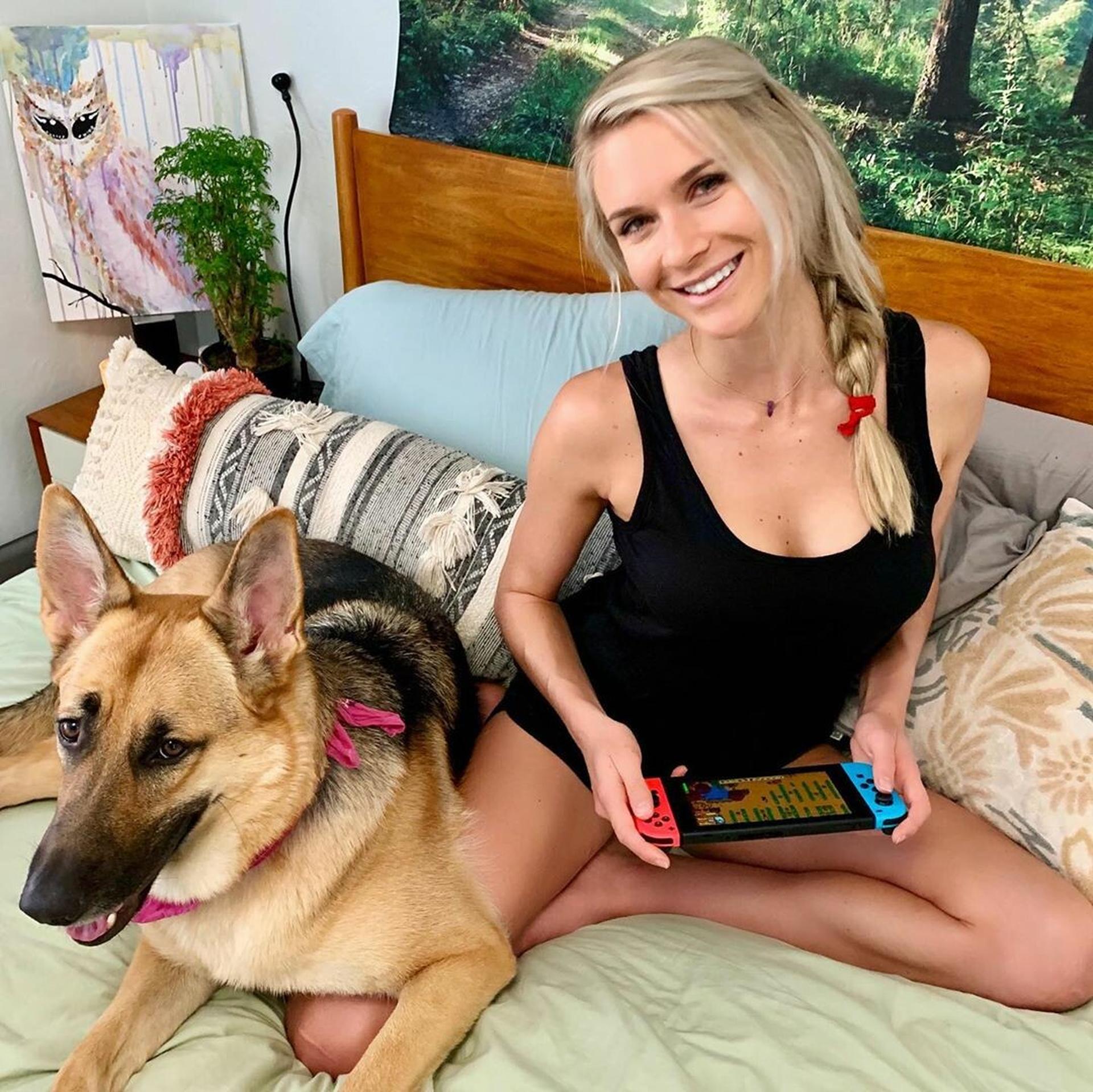 Legendarylea Nude OnlyFans Leaks 1