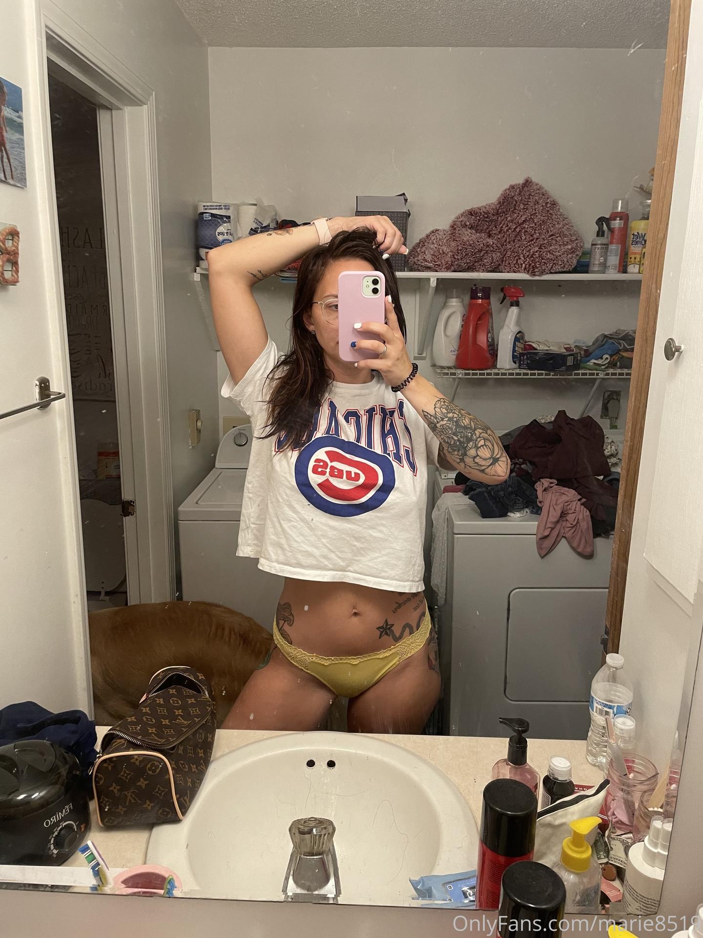 marie8519 Nude OnlyFans Leaks 1