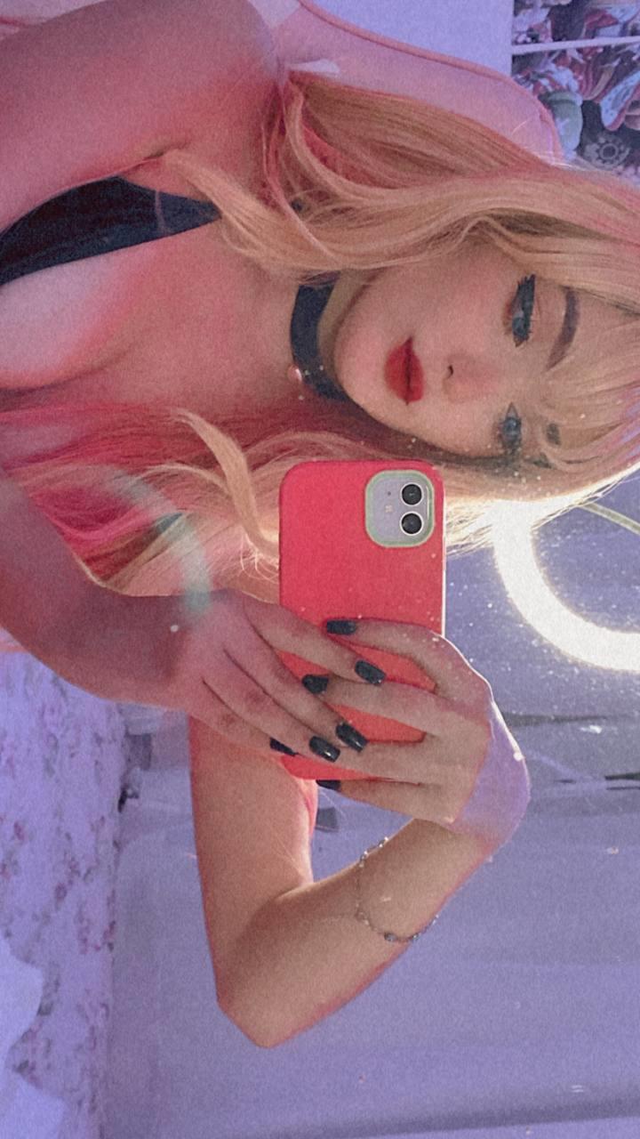 Mizuhart / xapanesa Nude OnlyFans Leaks 1
