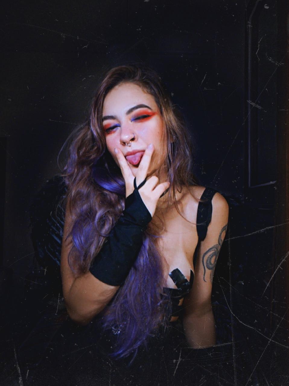 Naerys / naerys.sgh Nude OnlyFans Leaks 1