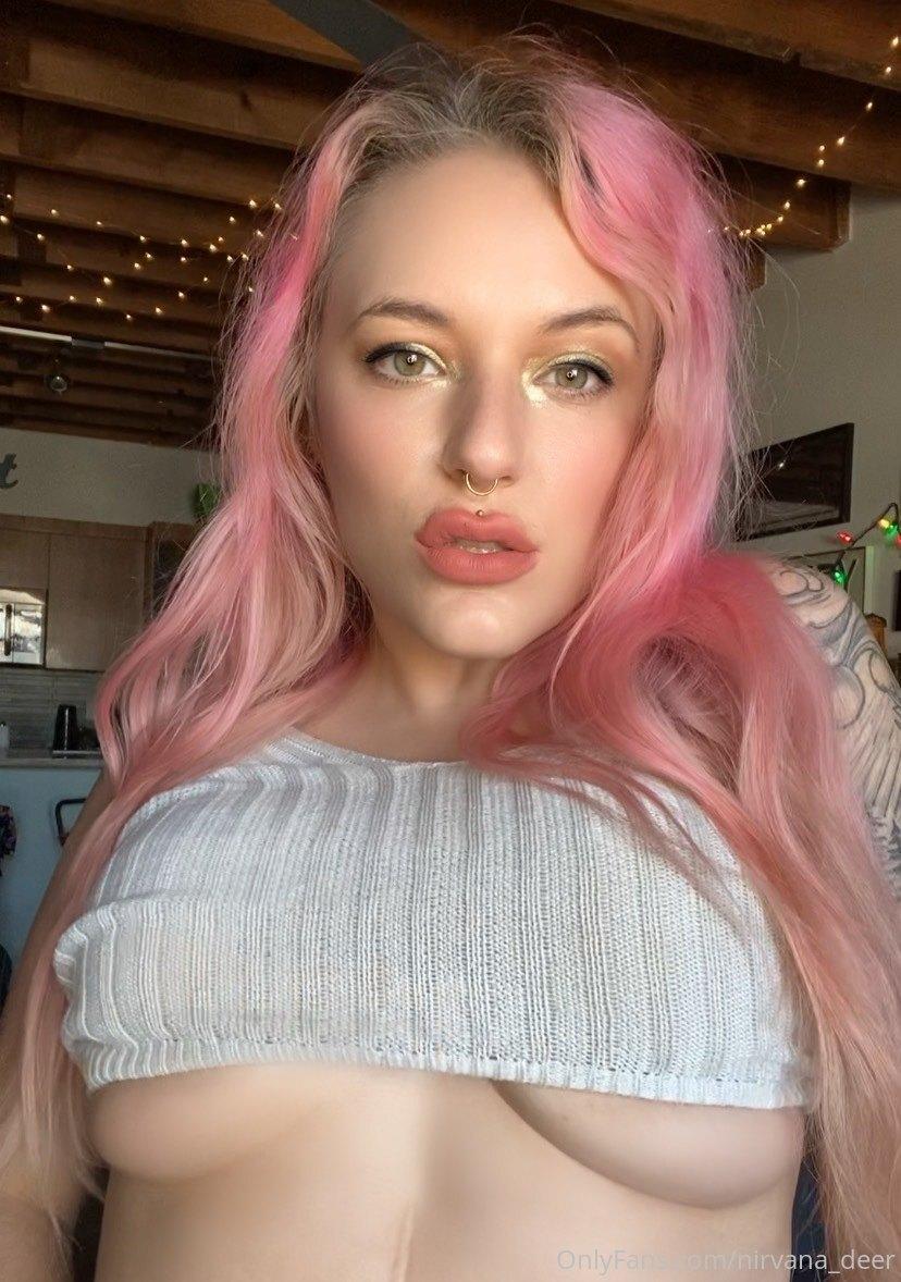 Nirvana / casual.nirvana Nude OnlyFans Leaks 1