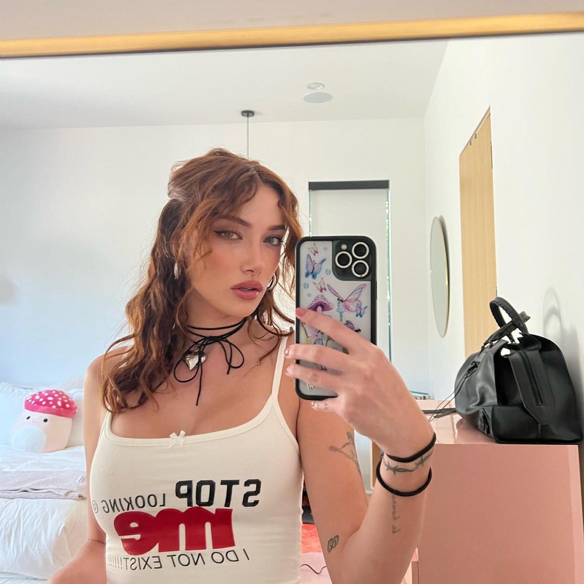 Olivia OBrien / olivialauren Nude OnlyFans Leaks 1
