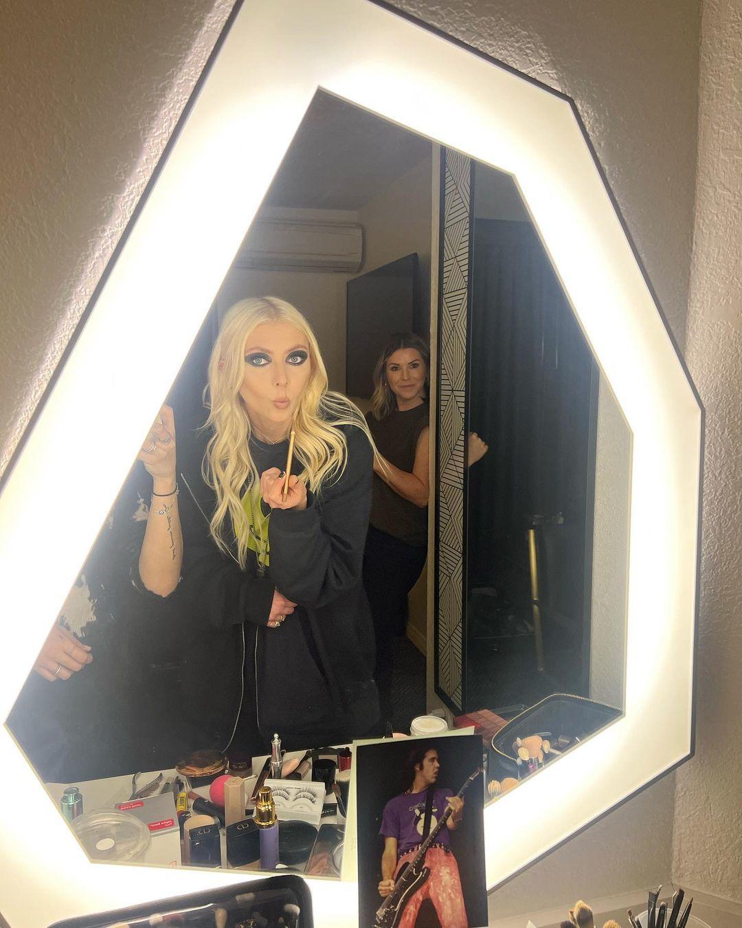 Taylor Momsen / aryelsoul Nude OnlyFans Leaks 1