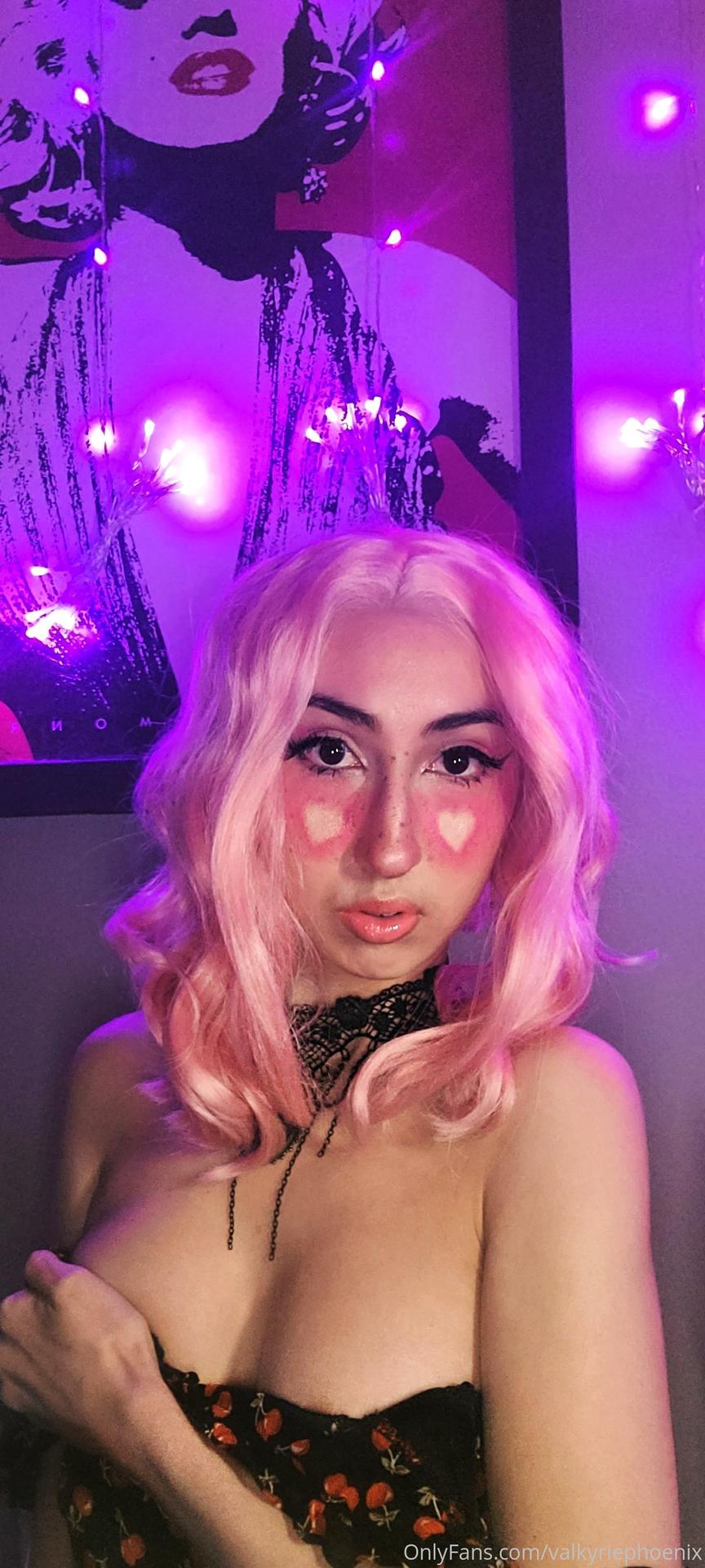 Valkyriephoenix / phoenixr Nude OnlyFans Leaks 1