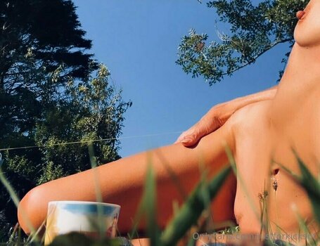 justforkicksof / https: / justforkicks.12 Nude Leaks OnlyFans Photo 6