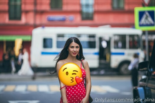 malinkasv Nude Leaks Photo 3