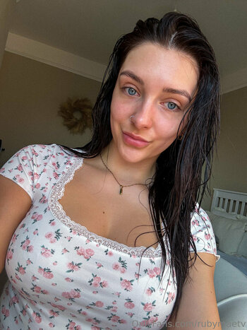 rubymaefree / rube_mae Nude Leaks OnlyFans Photo 8
