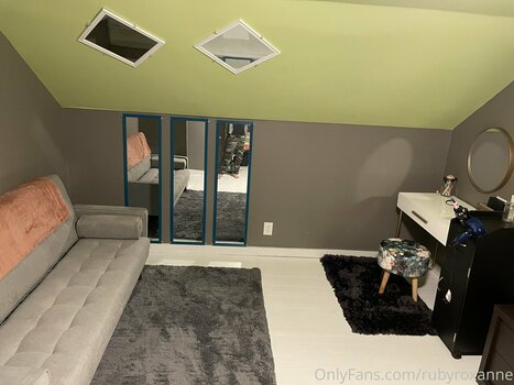 rubyroxanne Nude Leaks Photo 13