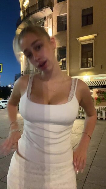 sofyaplotnikova / https: / xsofya_x Nude Leaks Photo 2