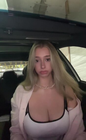 sofyaplotnikova / https: / xsofya_x Nude Leaks Photo 14
