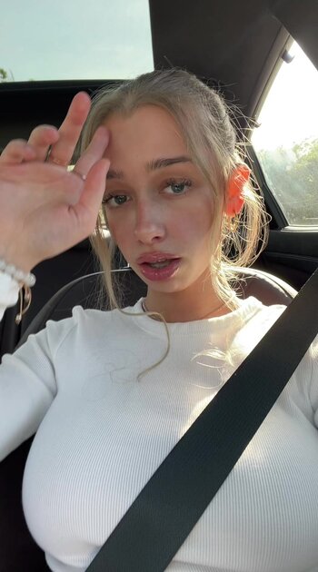 sofyaplotnikova / https: / xsofya_x Nude Leaks Photo 21