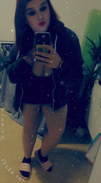 SophieSchmande / https: / sophie_schmande Nude Leaks Photo 4