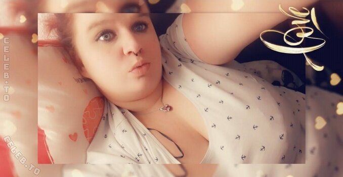 SophieSchmande / https: / sophie_schmande Nude Leaks Photo 14