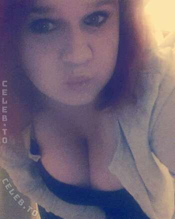 SophieSchmande / https: / sophie_schmande Nude Leaks Photo 16