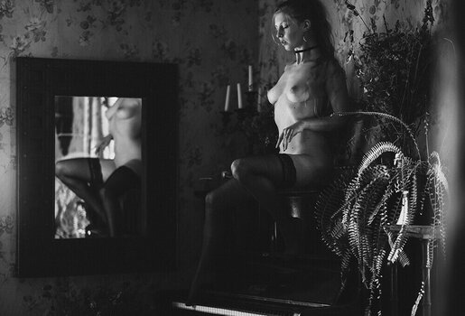 thinloth / slohour Nude Leaks OnlyFans Photo 12