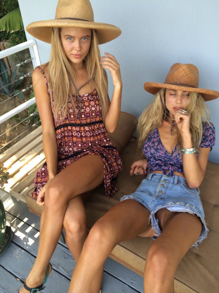 Sahara Ray Naked 009