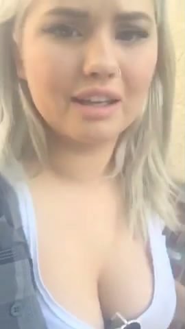 Debby-Ryan-Cleavage-3