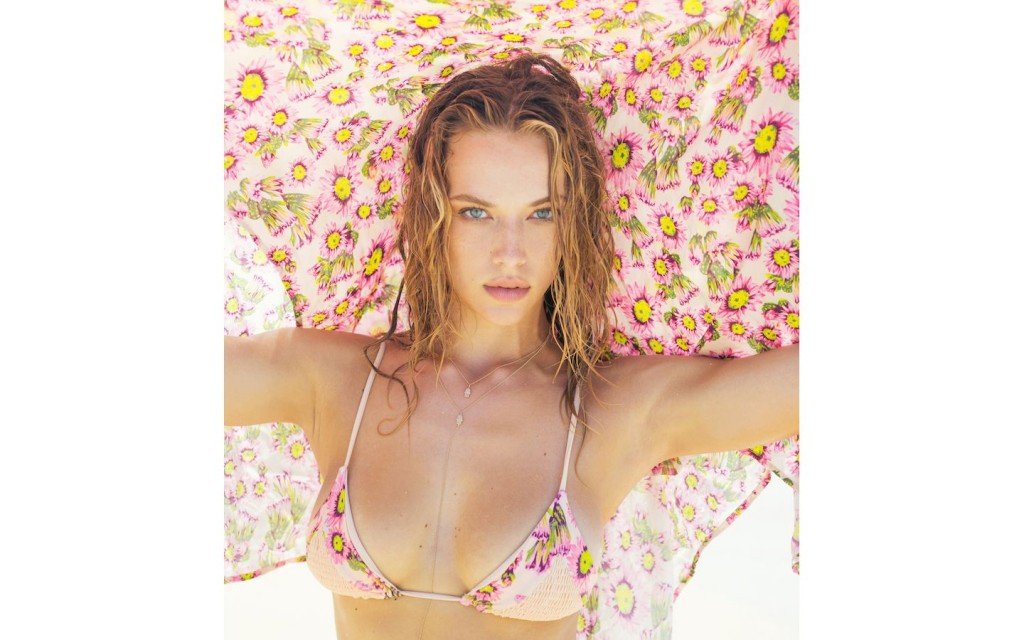Hannah-Ferguson-Sexy-36