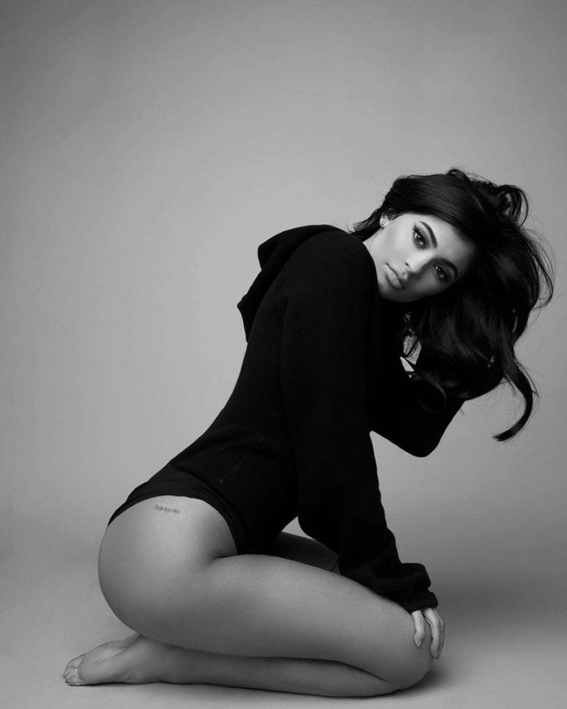 Kylie-Jenner-Sexy-1