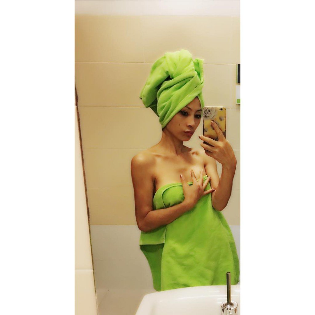 Bai Ling Nude & Sexy3
