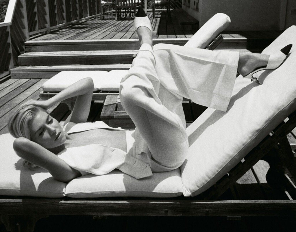 Sienna Miller Sexy & Topless 2