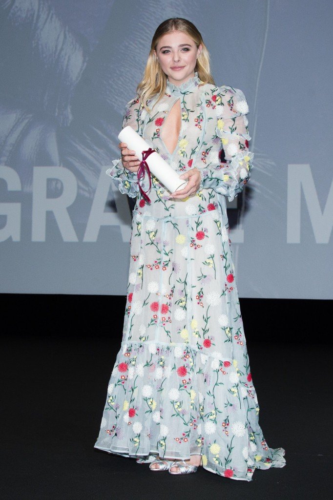 Chloe Grace Moretz Sexy 55