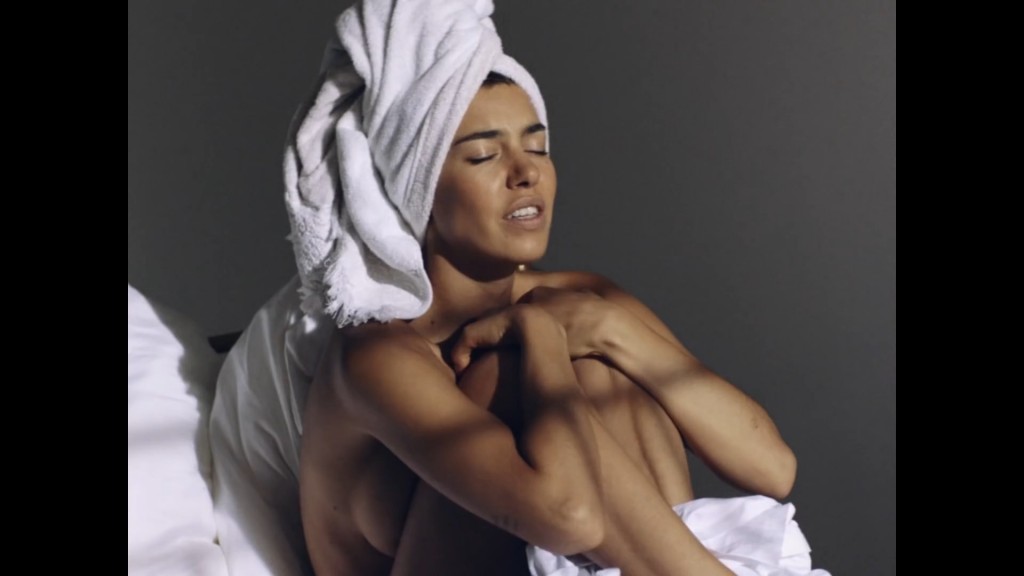 Alina Süggeler Nude & Sexy 2