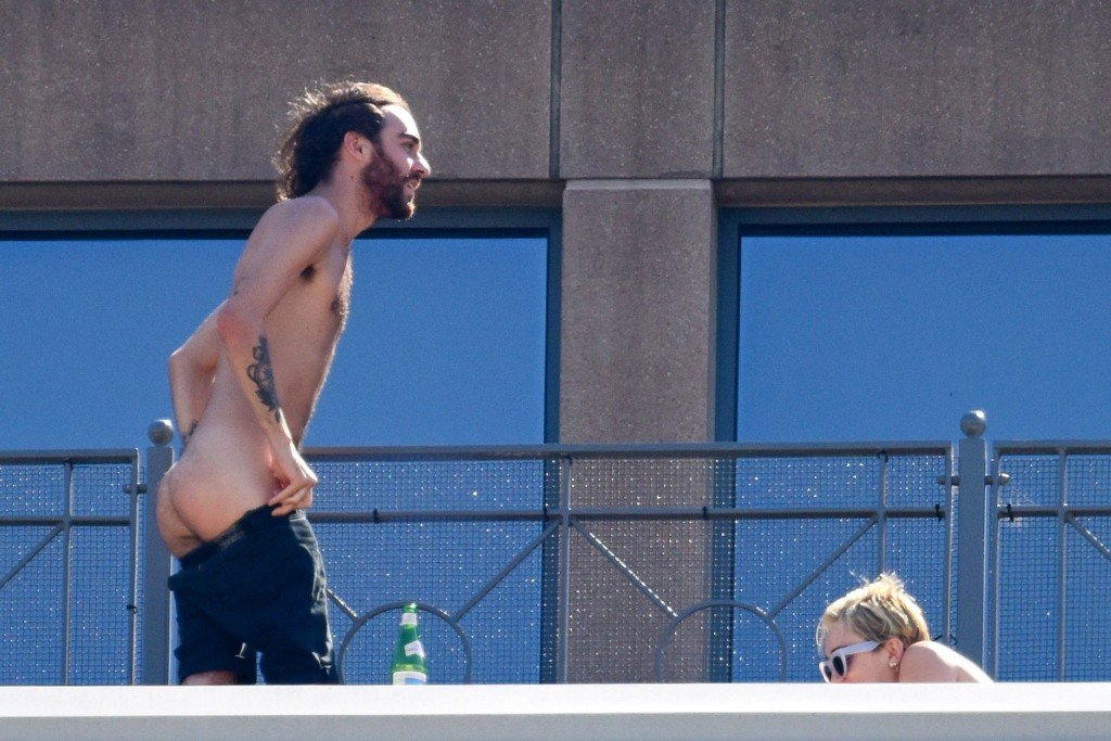 Miley Cyrus Topless  24