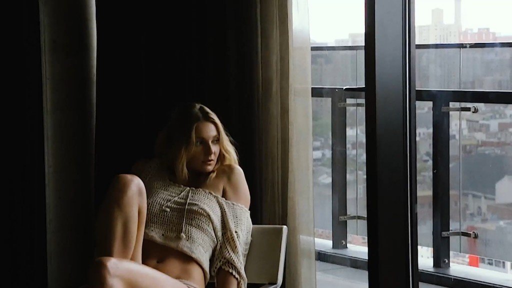 Eniko Mihalik Nude Sexy Scr 2