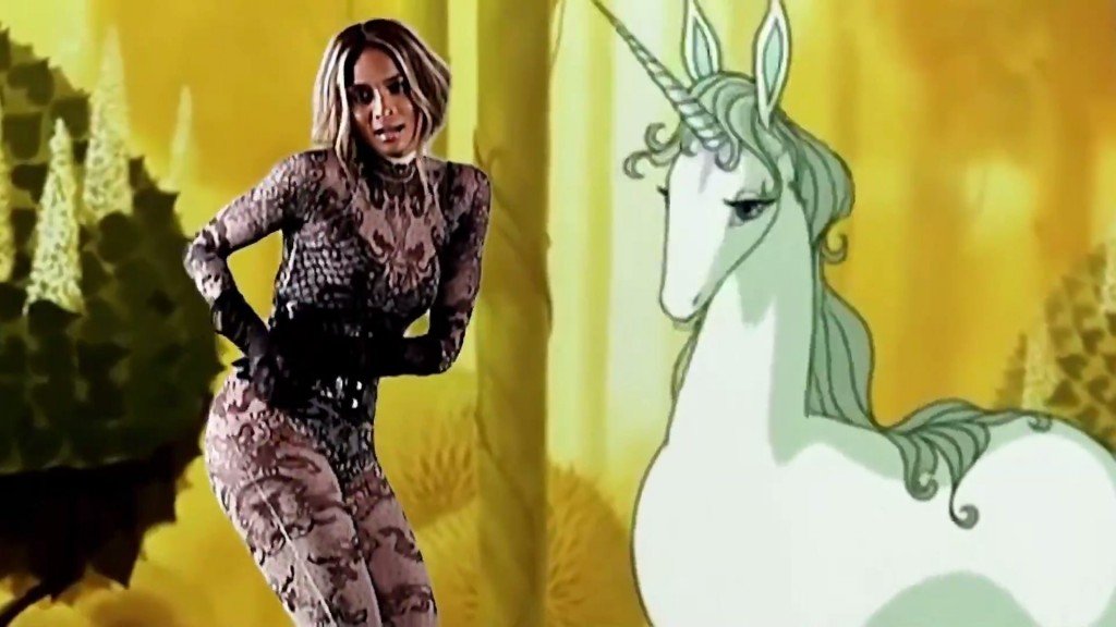 Ciara Sexy 15