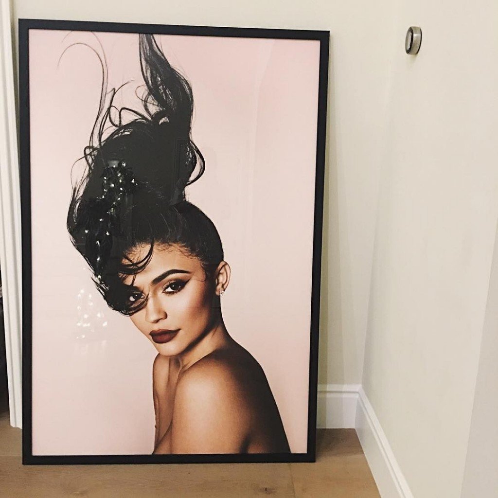 Kylie Jenner Sexy thefappening.so 7