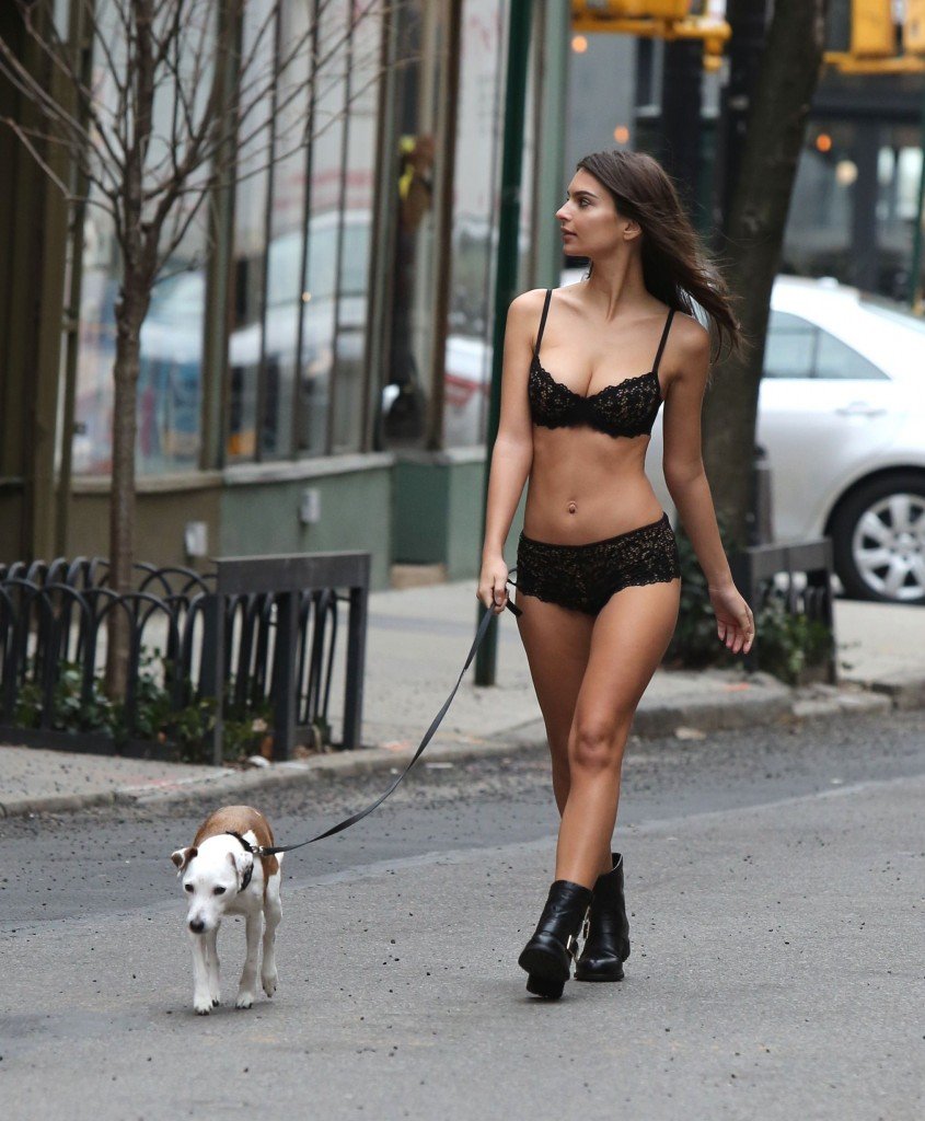 Emily Ratajkowski Sexy thefappening.so 9